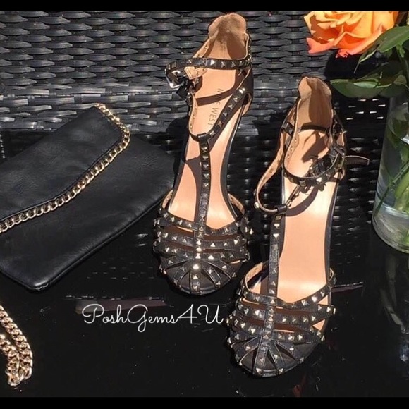 PRELOVED ✨ Studded Nine West Heels - Picture 2 of 5
